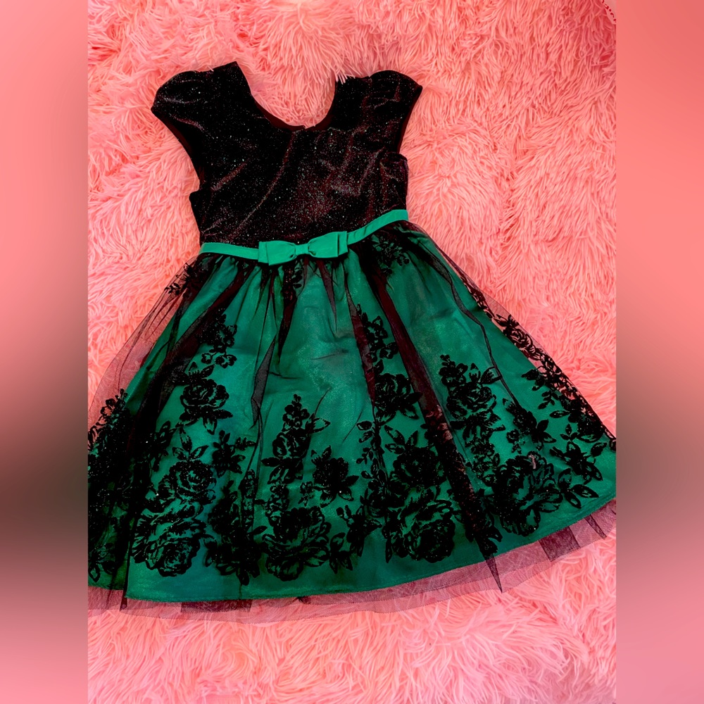 Beautiful Jona Michelle party dress - size 7